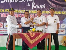 Ribuan Peserta Ikuti Jalan Sehat HUT ke-57 SMK TKM Purworejo