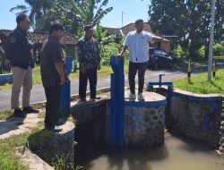 Rudi Hartono Komitmen Kawal Normalisasi Irigasi di Bayan, 15 Tahun Kering Kini Teraliri Air, Petani Berhasil Panen Raya