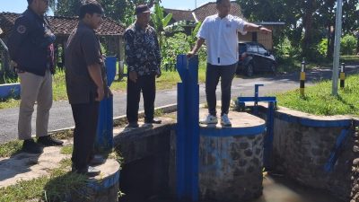 Rudi Hartono Komitmen Kawal Normalisasi Irigasi di Bayan, 15 Tahun Kering Kini Teraliri Air, Petani Berhasil Panen Raya