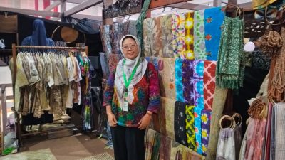 Produk batik dipamerkan pada Expo Kartika di Jakarta
