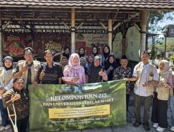 Pelatihan Digitalisasi, KKN UNS Kelompok 213 Dorong UMKM Brunorejo Tembus Pasar Digital